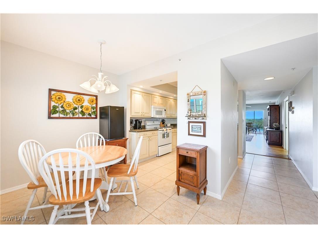 33 Bluebill Avenue #A404 Naples FL 34108 225037939 image46