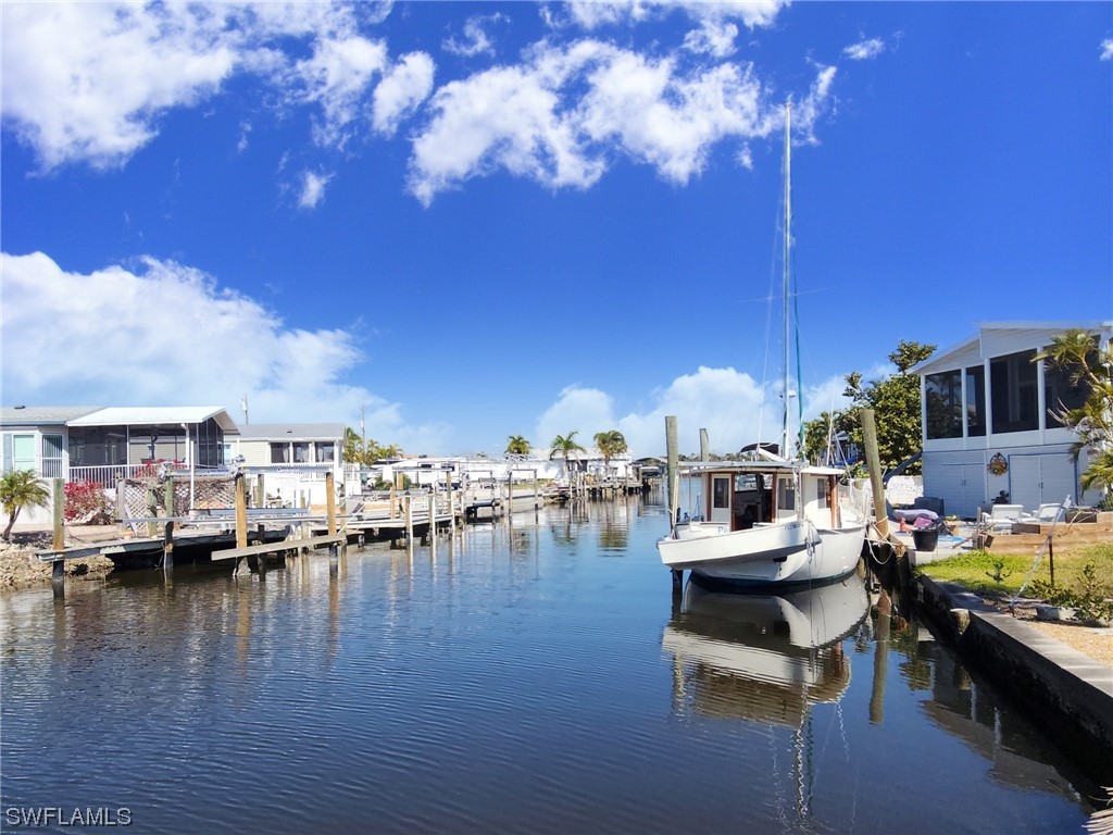 33 Emily Lane Fort Myers Beach FL 33931 224018618 image1