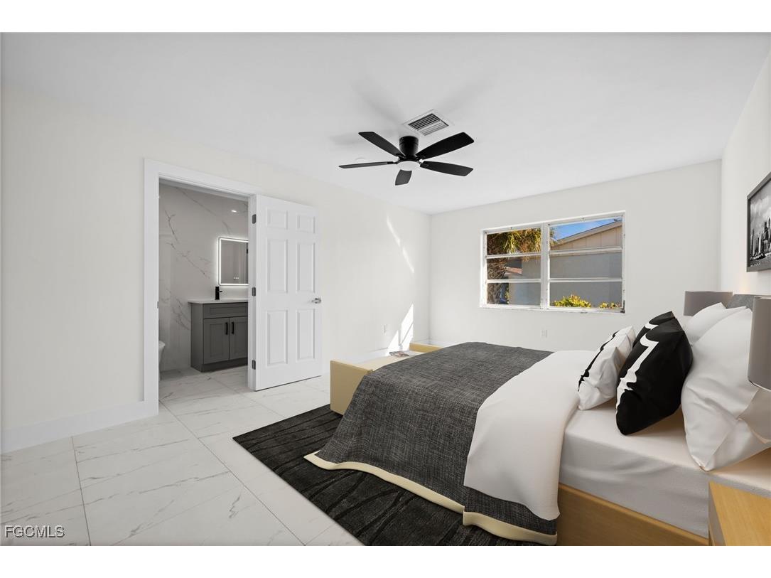 33 Golfview Place Rotonda West FL 33947 2025020656 image11