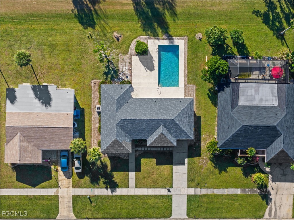 33 Golfview Place Rotonda West FL 33947 2025020656 image16