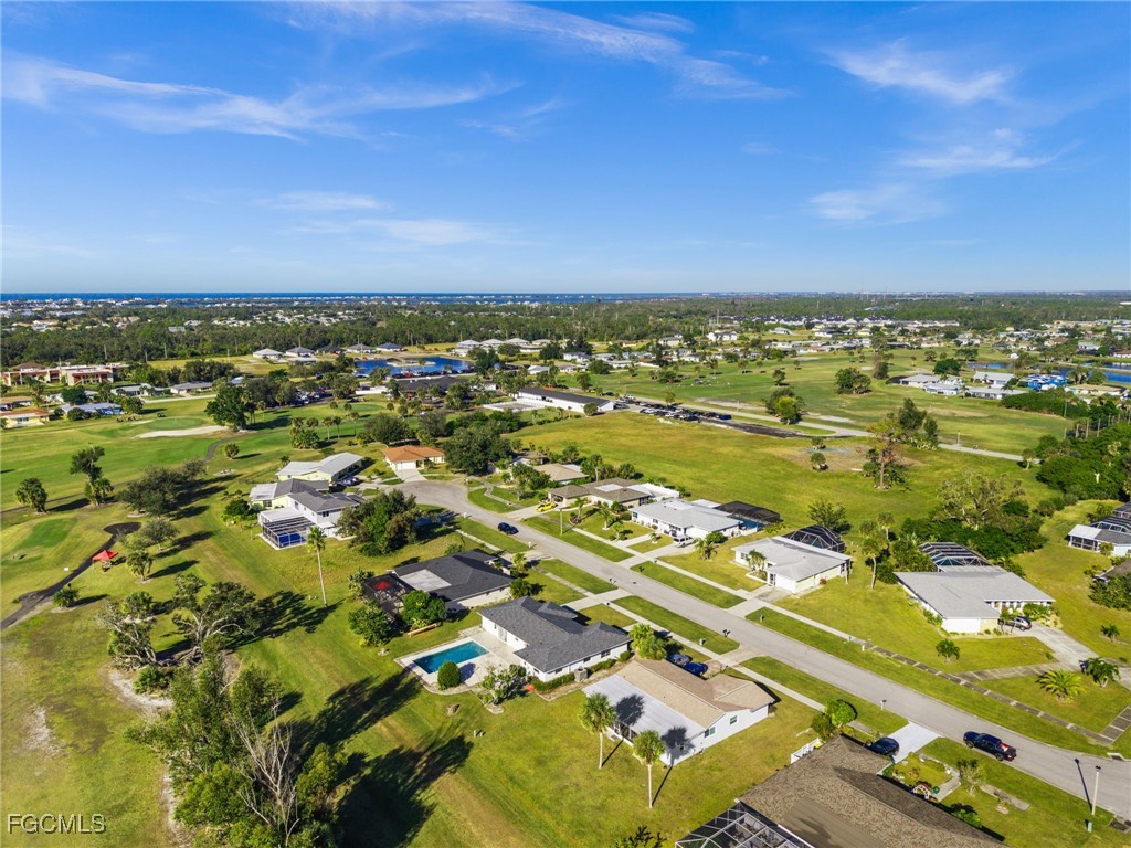 33 Golfview Place Rotonda West FL 33947 2025020656 image26