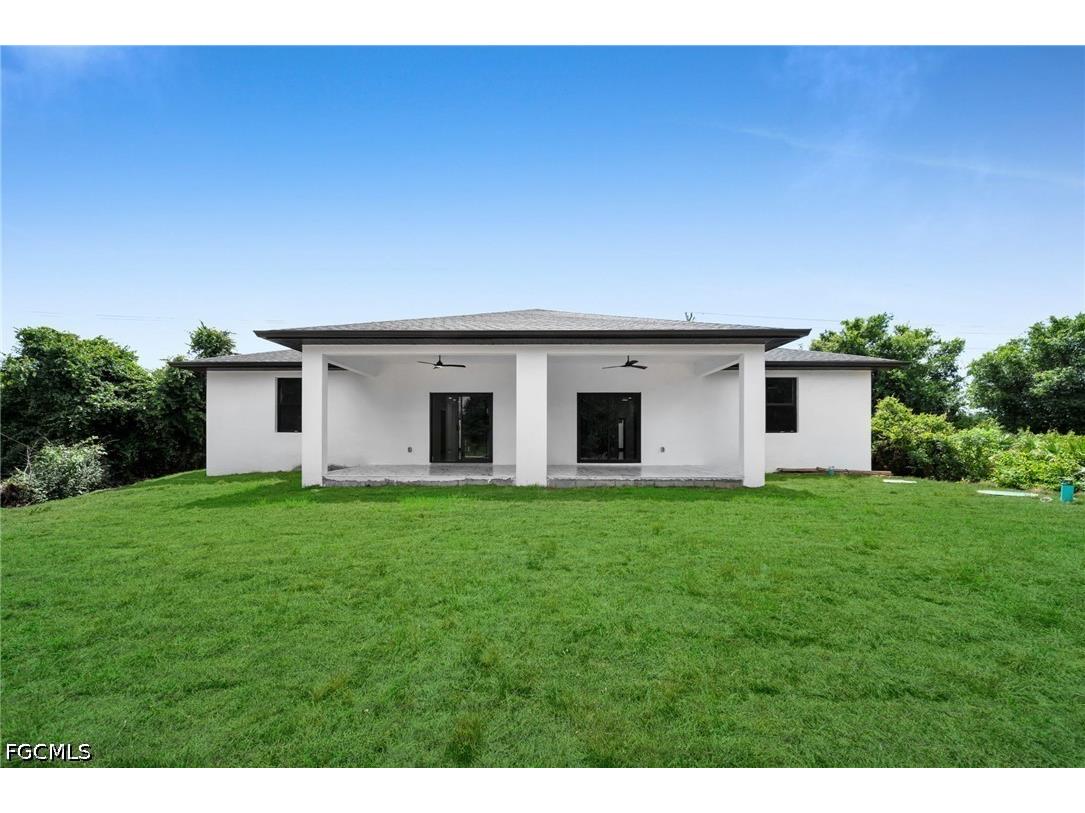 330 / 332 Bell Boulevard S Lehigh Acres FL 33974 2026022499 image25