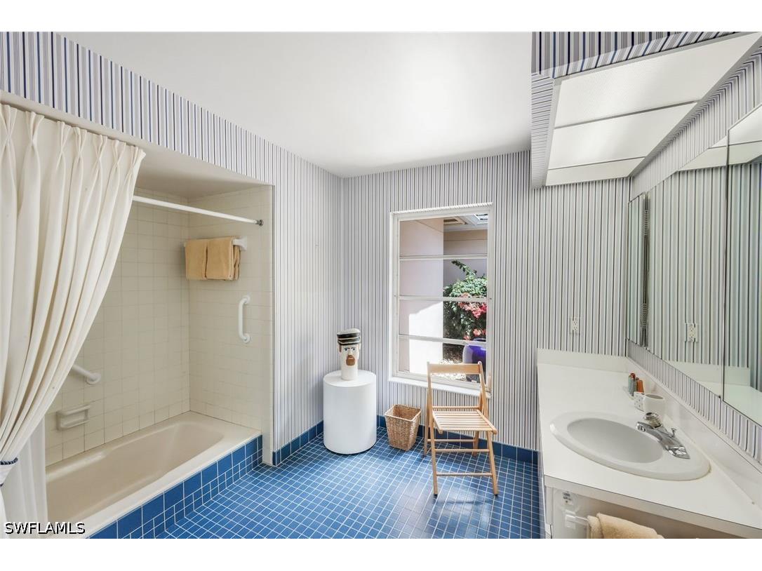 330 Bald Eagle Drive #2 Naples FL 34105 226014186 image17