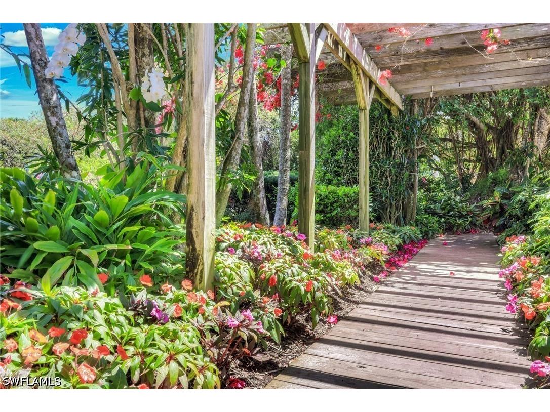 330 Bald Eagle Drive #2 Naples FL 34105 226014186 image40