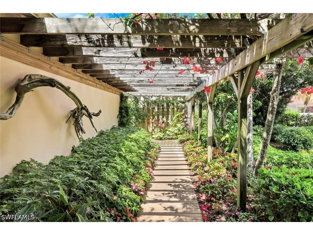 330 Bald Eagle Drive #2 Naples FL 34105 226014186 image42