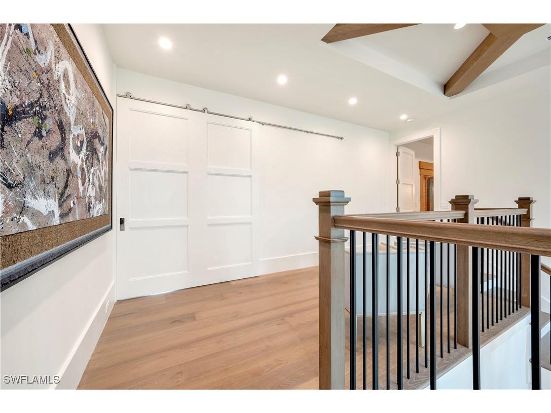 330 Broad Avenue N Naples FL 34102 226004065 image28