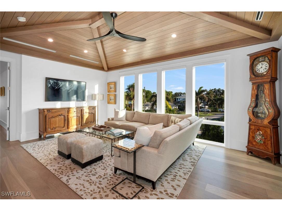 330 Broad Avenue N Naples FL 34102 226004065 image30