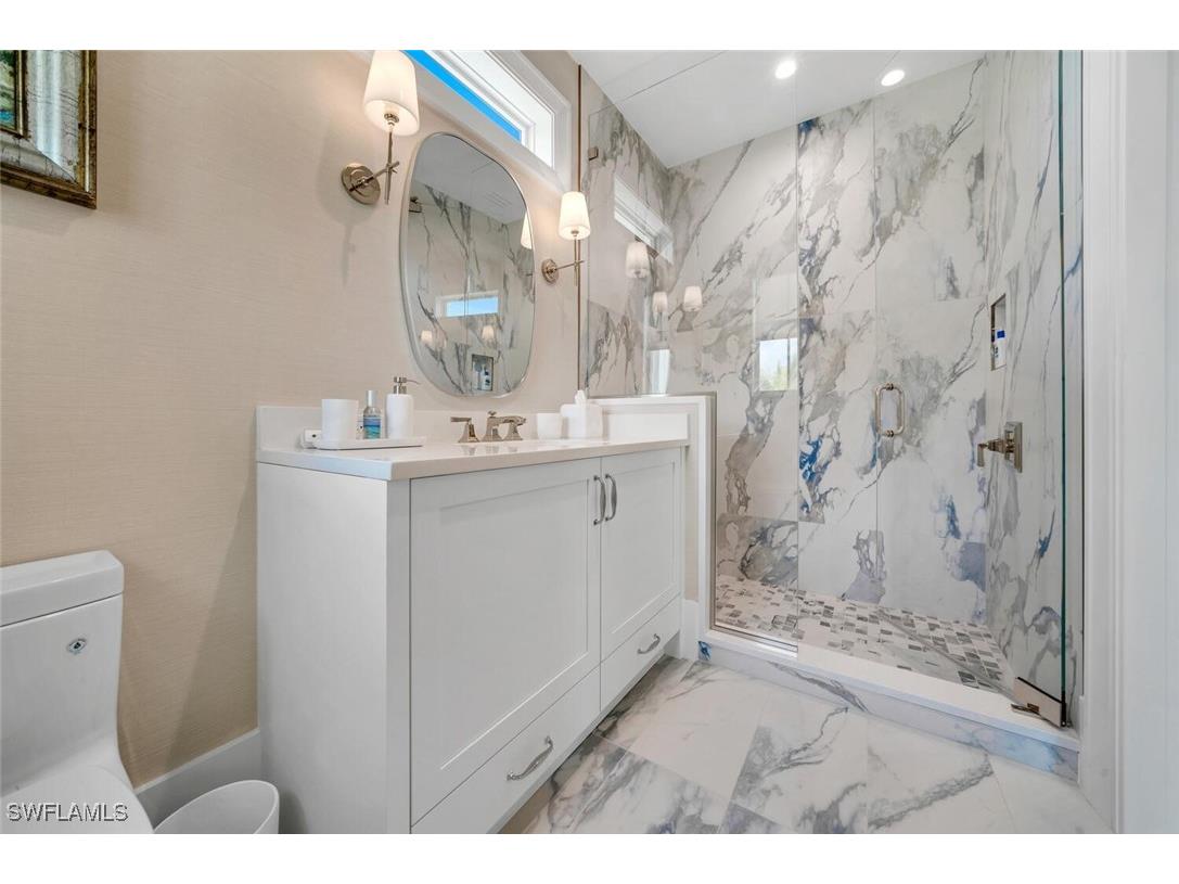 330 Broad Avenue N Naples FL 34102 226004065 image32