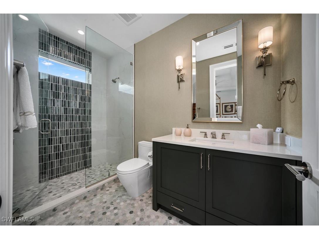 330 Broad Avenue N Naples FL 34102 226004065 image35