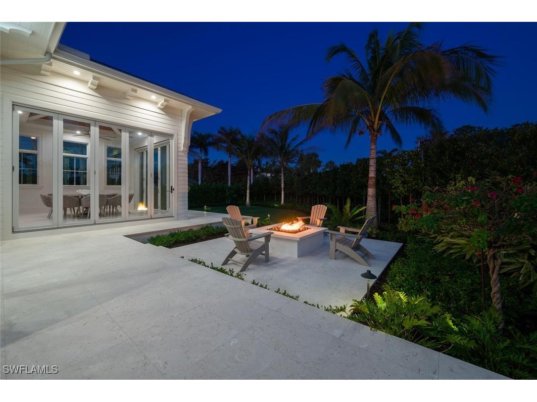 330 Broad Avenue N Naples FL 34102 226004065 image47