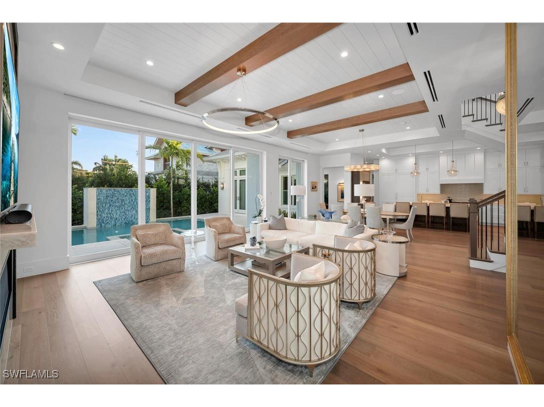330 Broad Avenue N Naples FL 34102 226004065 image6