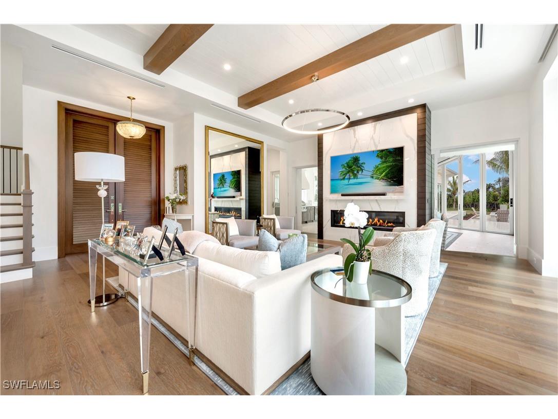 330 Broad Avenue N Naples FL 34102 226004065 image7