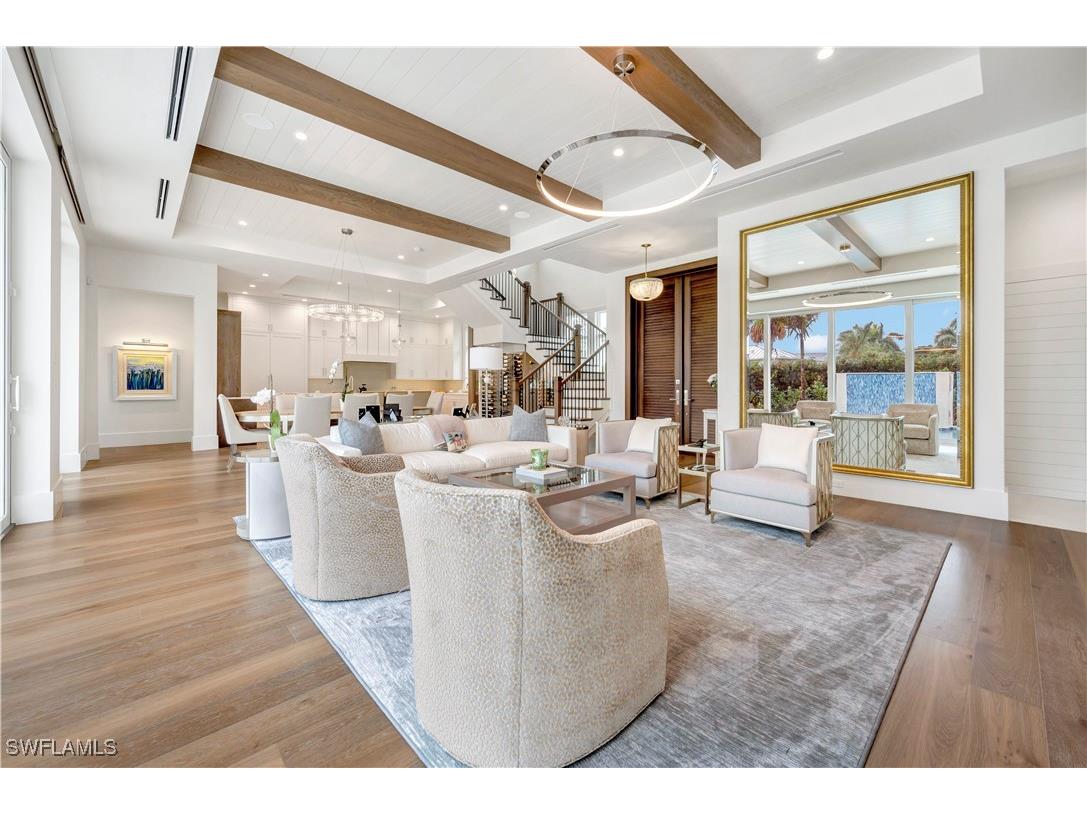 330 Broad Avenue N Naples FL 34102 226004065 image8