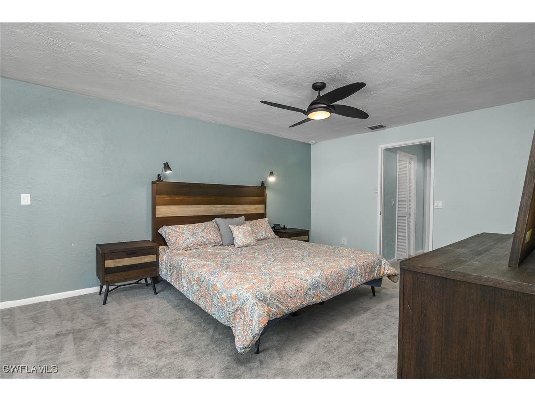 330 Country Club Drive Naples FL 34110 225078197 image18