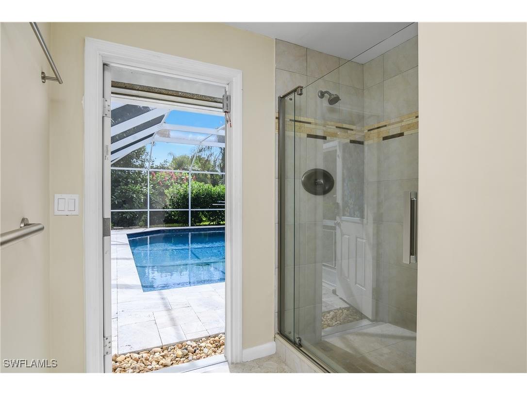 330 Country Club Drive Naples FL 34110 225078197 image26