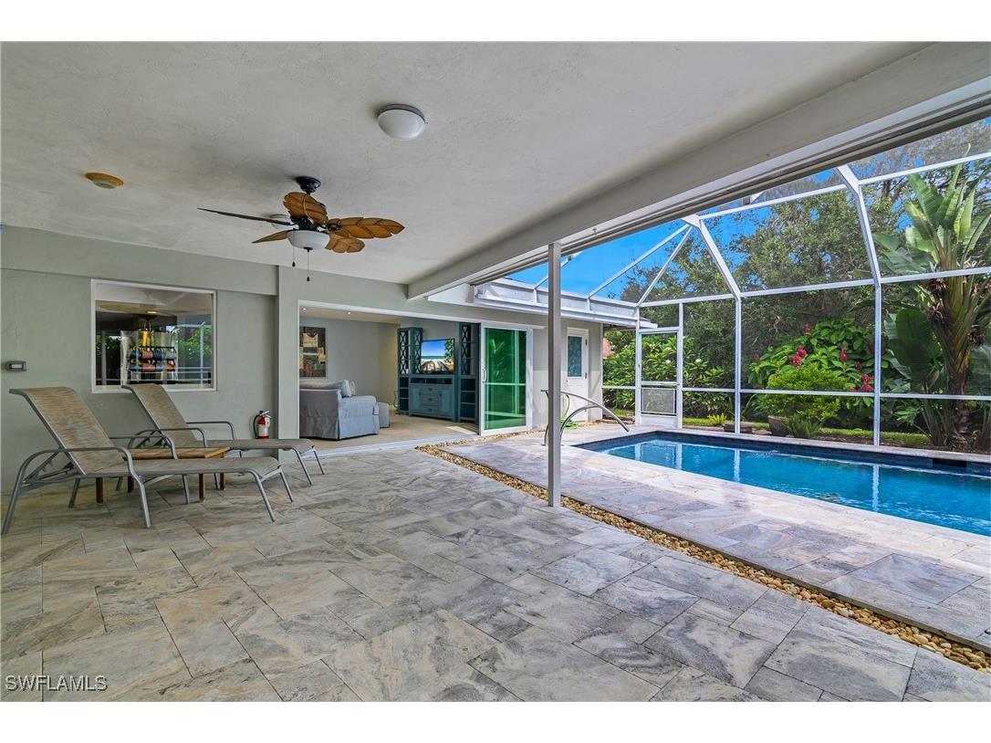 330 Country Club Drive Naples FL 34110 225078197 image30