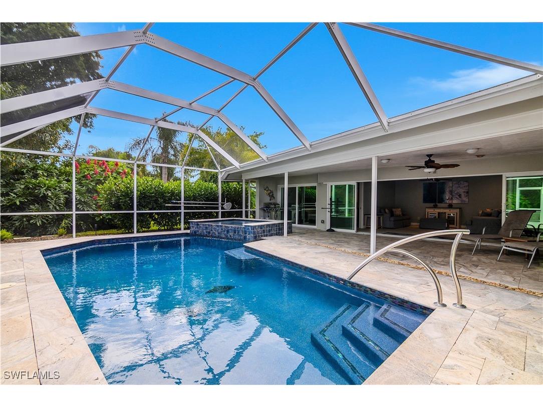 330 Country Club Drive Naples FL 34110 225078197 image32