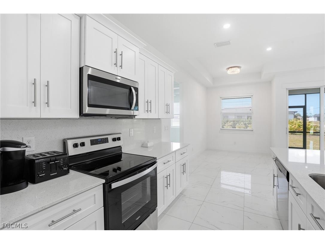 330 El Dorado Boulevard N Cape Coral FL 33993 2026010784 image13