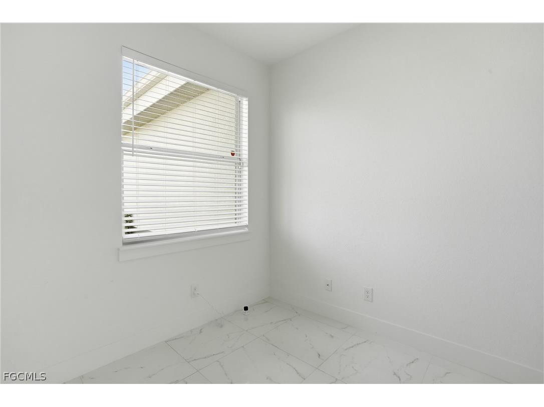 330 El Dorado Boulevard N Cape Coral FL 33993 2026010784 image14