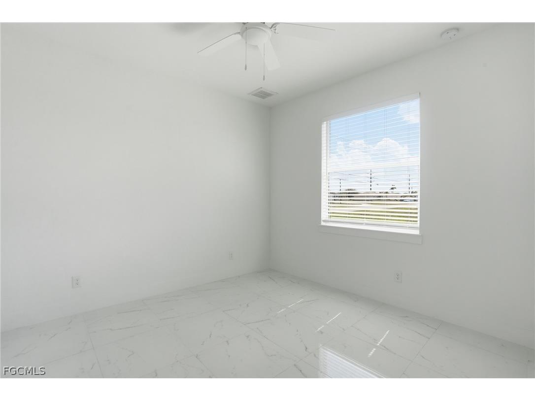 330 El Dorado Boulevard N Cape Coral FL 33993 2026010784 image15
