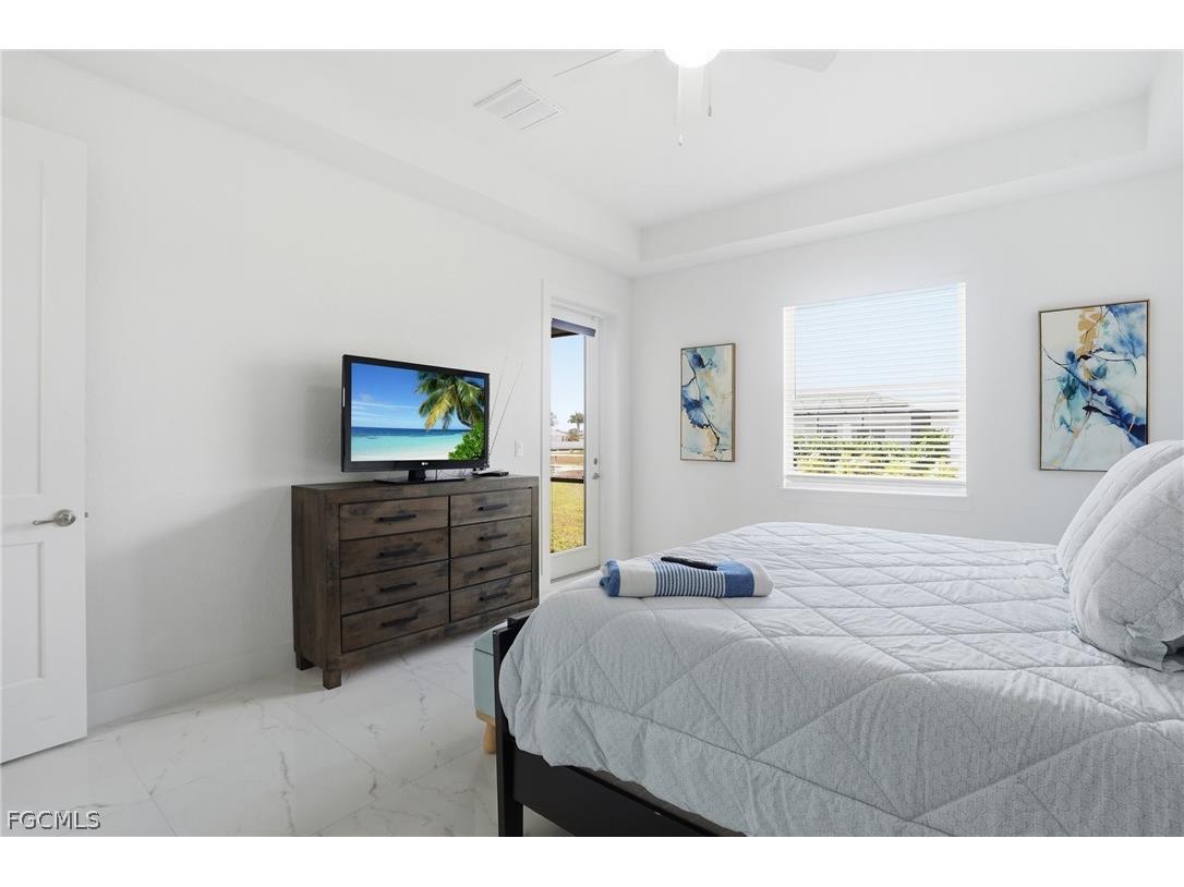 330 El Dorado Boulevard N Cape Coral FL 33993 2026010784 image19
