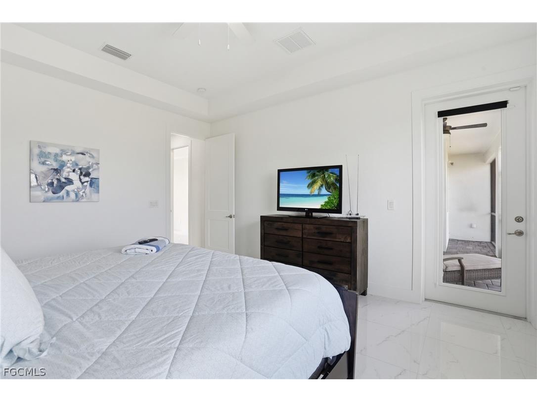 330 El Dorado Boulevard N Cape Coral FL 33993 2026010784 image21