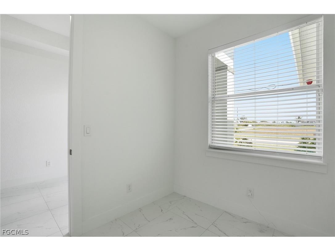 330 El Dorado Boulevard N Cape Coral FL 33993 2026010784 image23