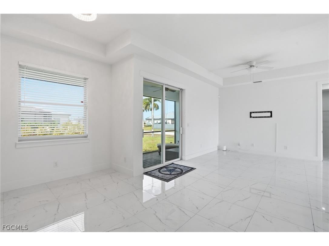 330 El Dorado Boulevard N Cape Coral FL 33993 2026010784 image3