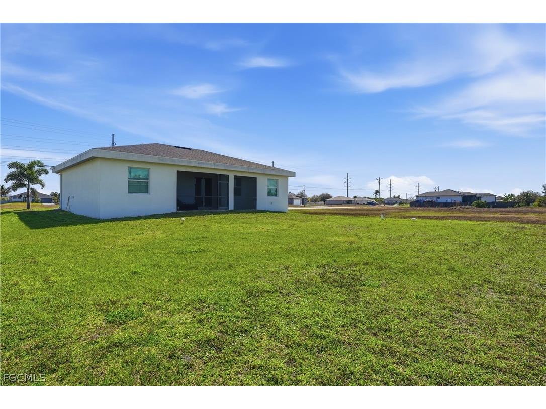 330 El Dorado Boulevard N Cape Coral FL 33993 2026010784 image44