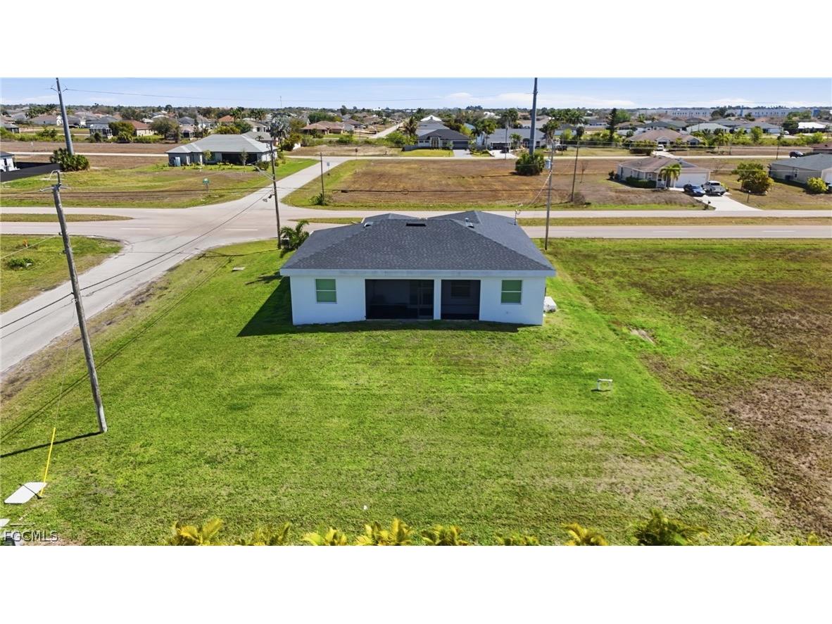 330 El Dorado Boulevard N Cape Coral FL 33993 2026010784 image48