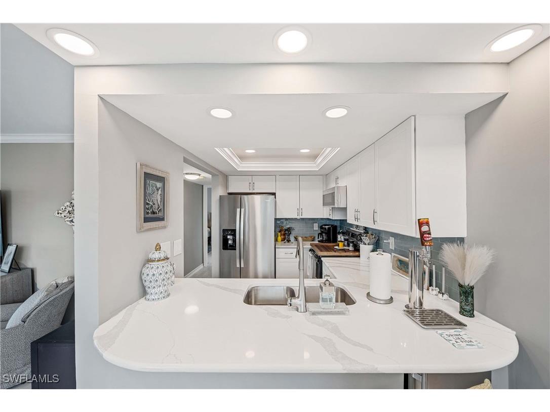 330 Kon Tiki Drive #C7 Naples FL 34113 225070449 image10