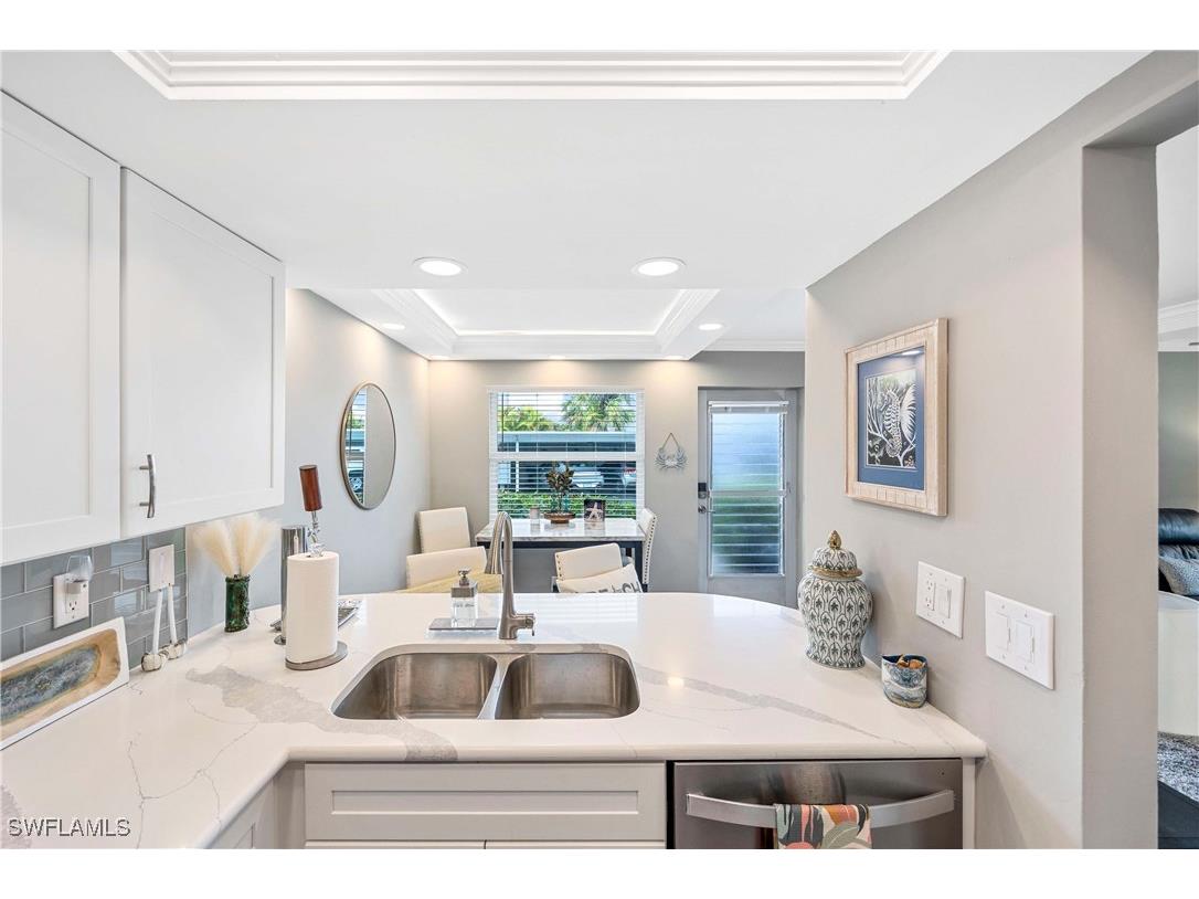 330 Kon Tiki Drive #C7 Naples FL 34113 225070449 image12