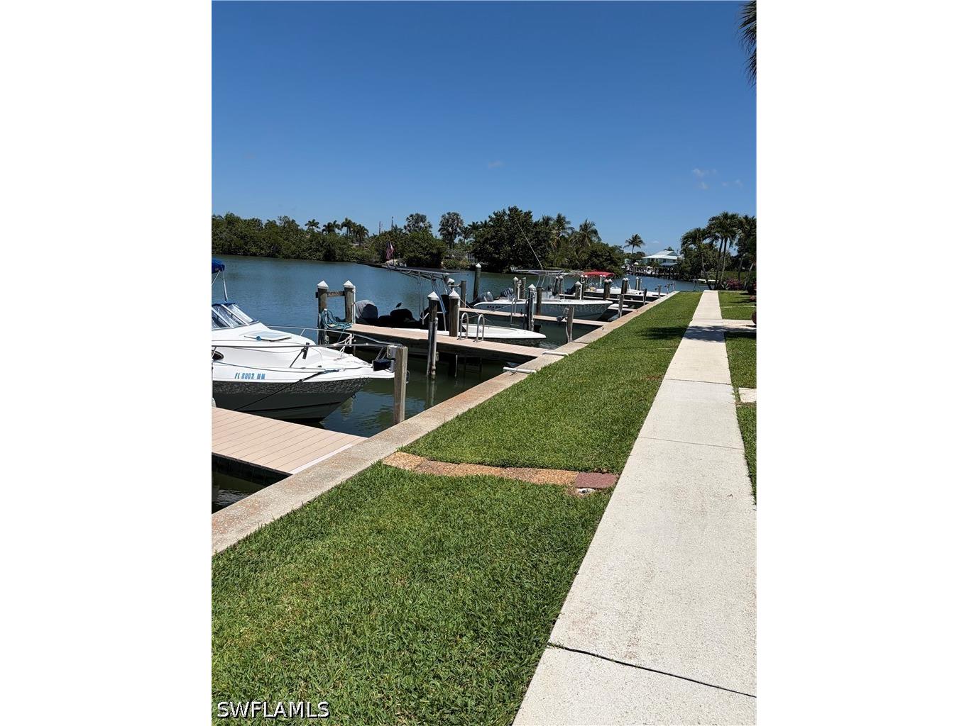 330 Kon Tiki Drive #D2 Naples FL 34113 226018676 image3