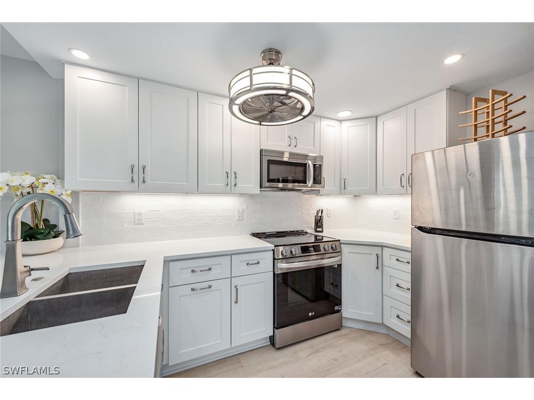 330 Kon Tiki Drive #G7 Naples FL 34113 224039796 image9