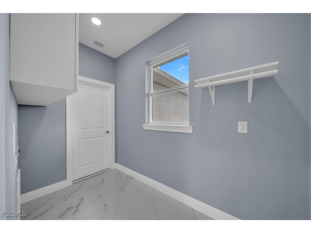 330 Larose Avenue Lehigh Acres FL 33974 2025015423 image13