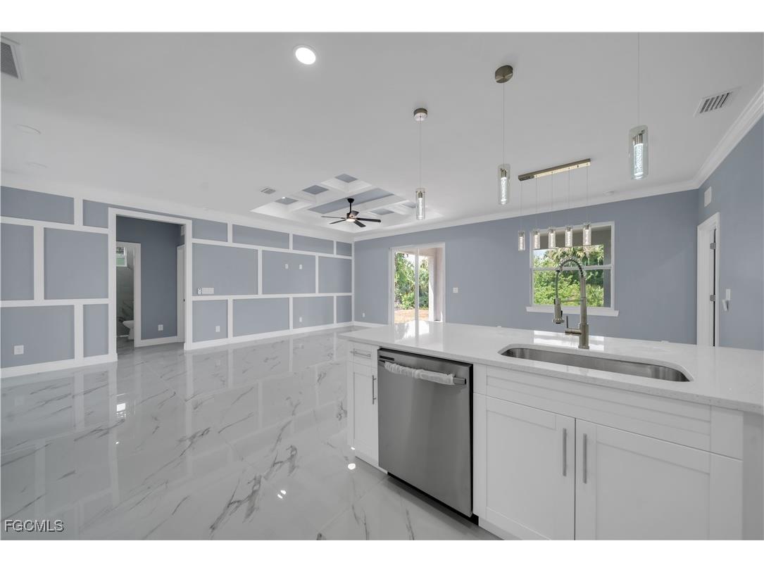 330 Larose Avenue Lehigh Acres FL 33974 2025015423 image20