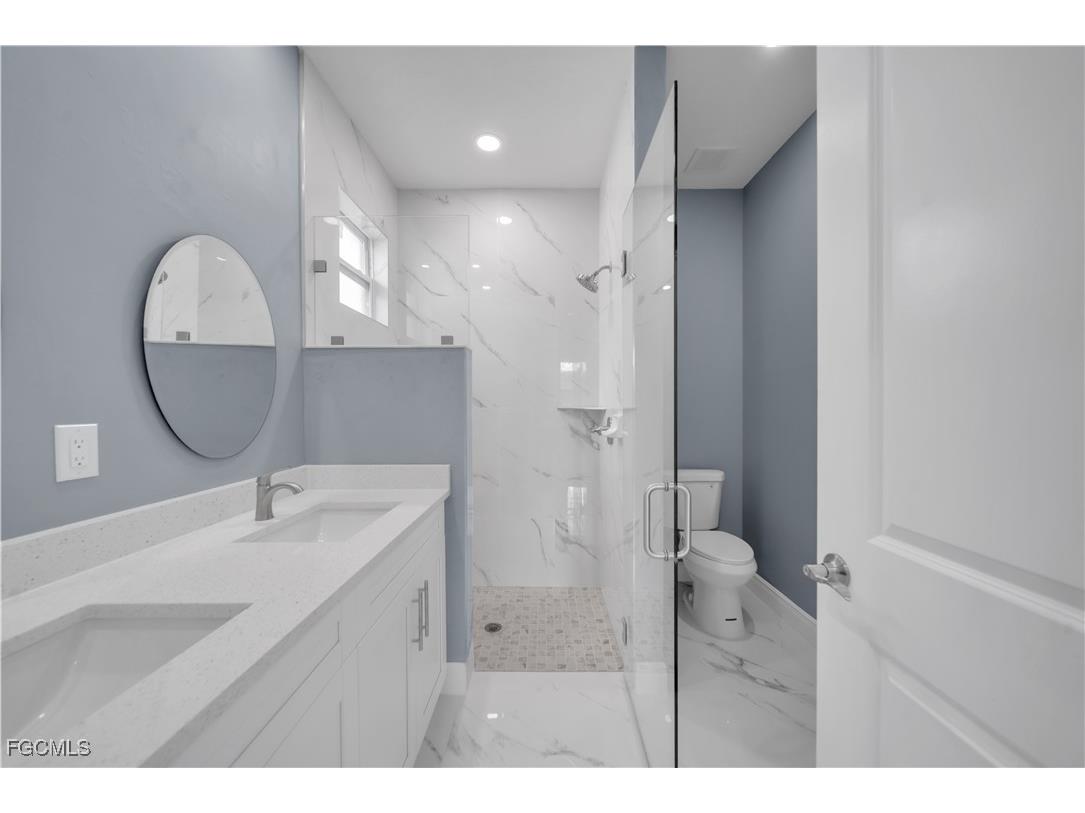 330 Larose Avenue Lehigh Acres FL 33974 2025015423 image24