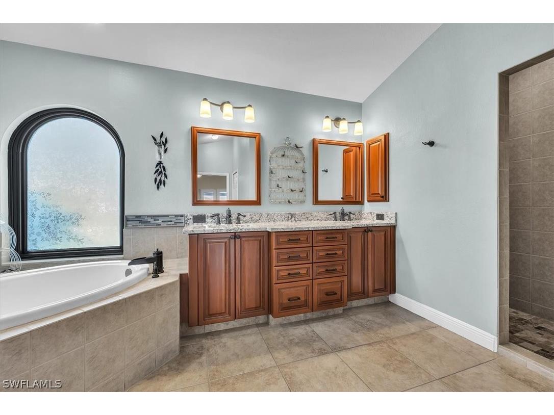 330 NE 20th Street Cape Coral FL 33909 226011369 image19