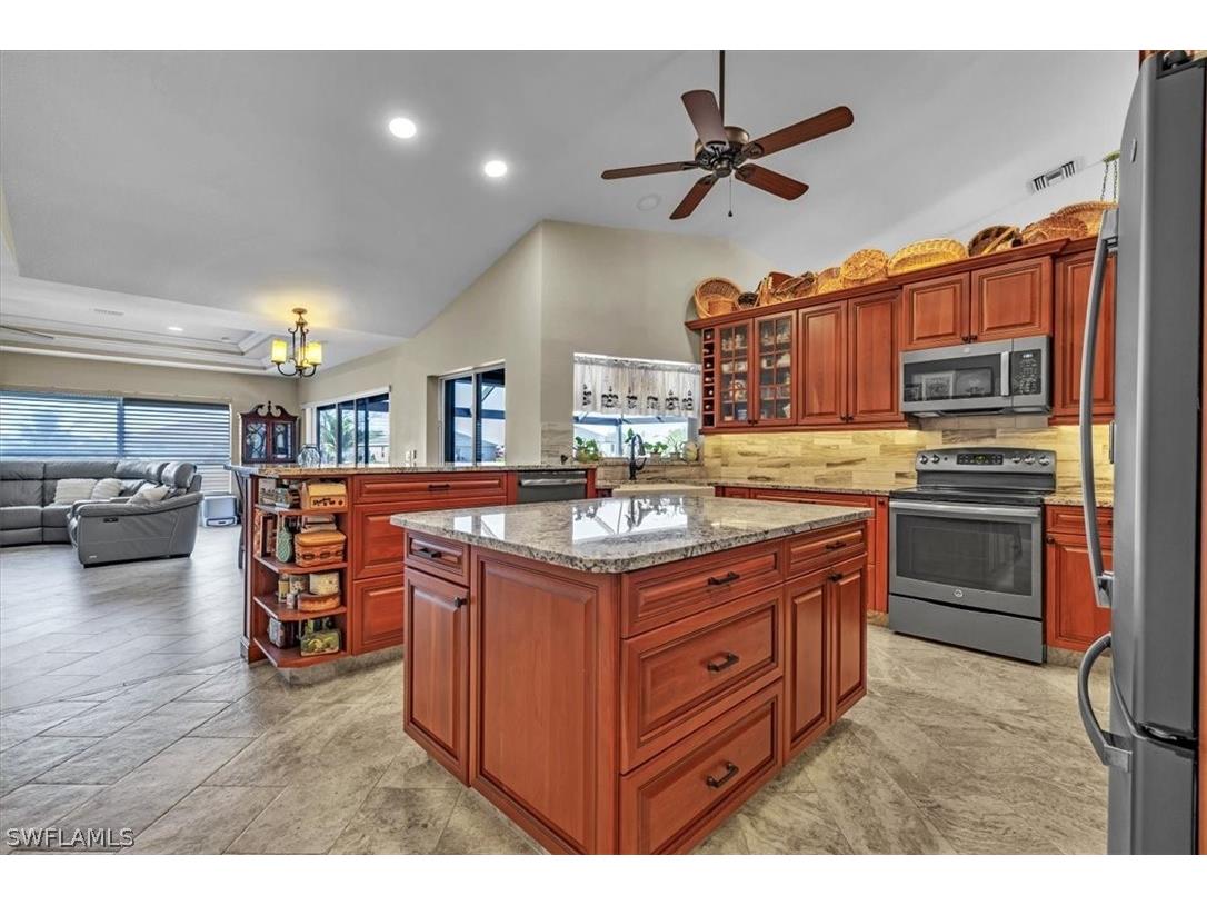 330 NE 20th Street Cape Coral FL 33909 226011369 image9