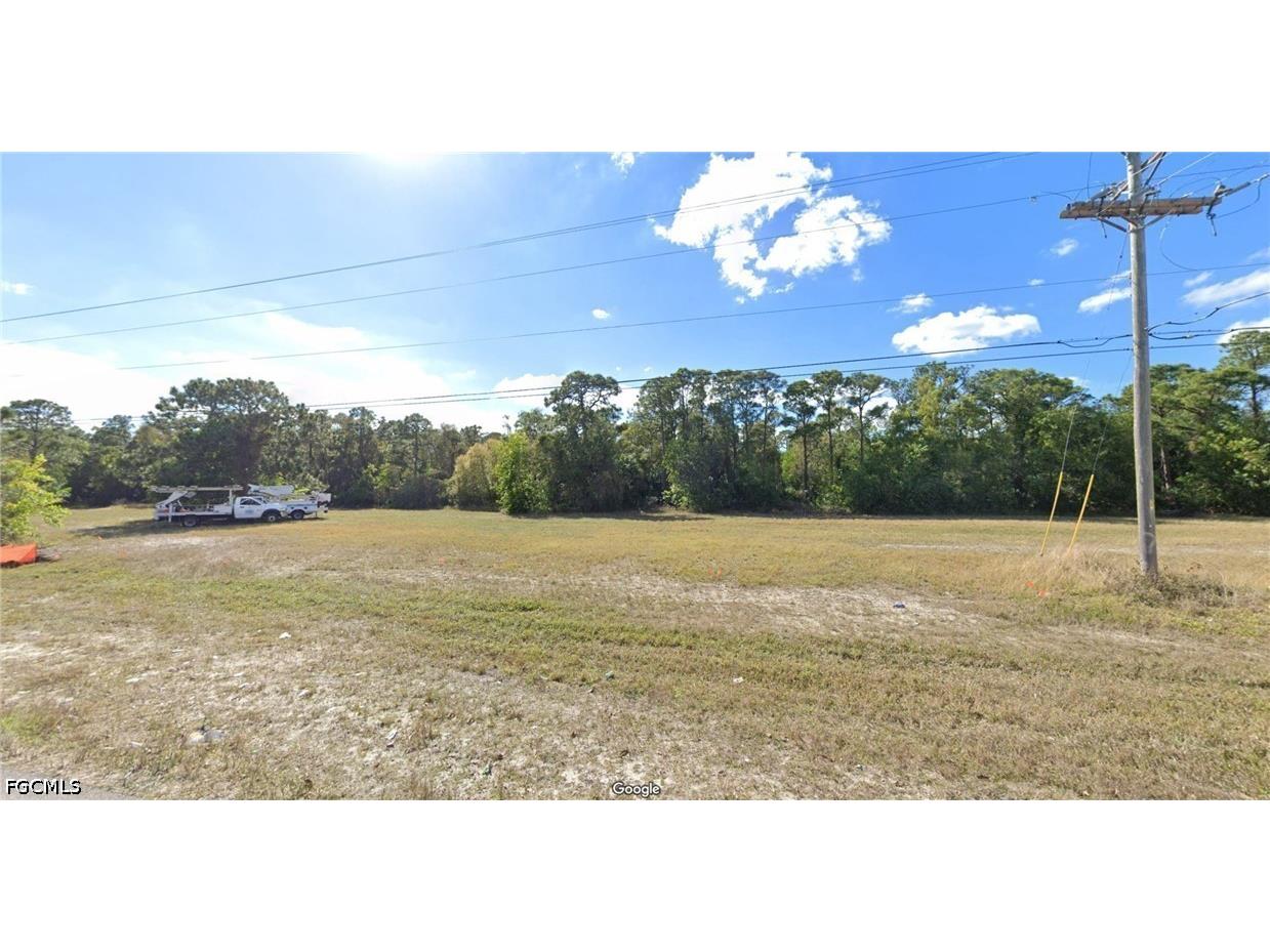 330 NE 2nd Place Cape Coral FL 33909 2026016196 image2