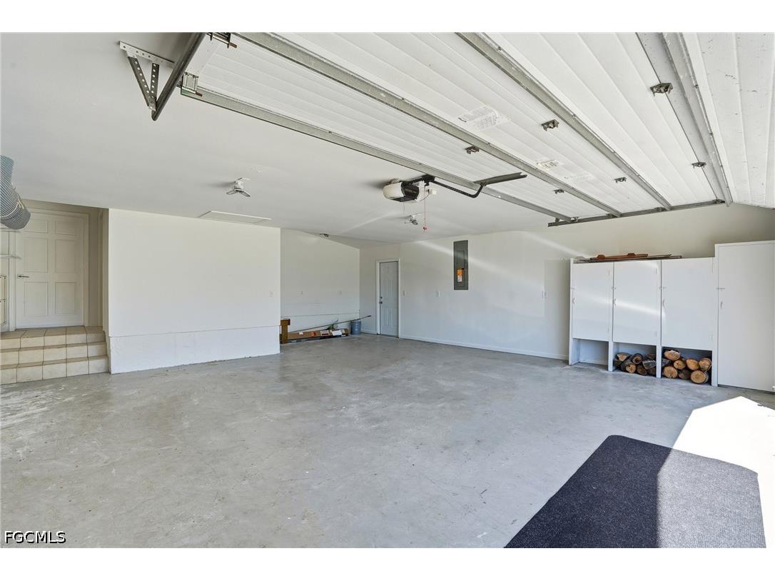 330 Prather Drive Fort Myers FL 33919 2026020793 image38