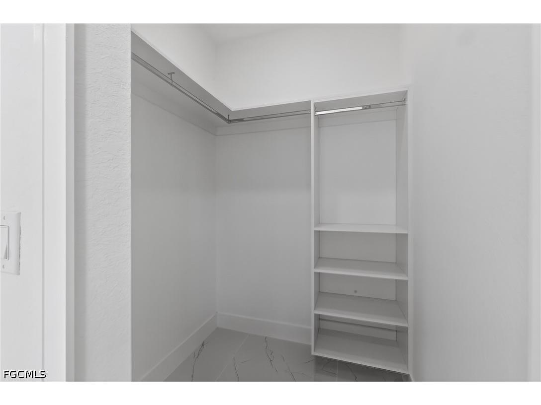 330 SW 26th Place Cape Coral FL 33991 2026024315 image27