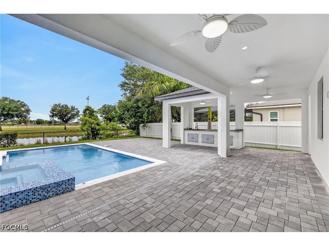 330 SW 26th Place Cape Coral FL 33991 2026024315 image40