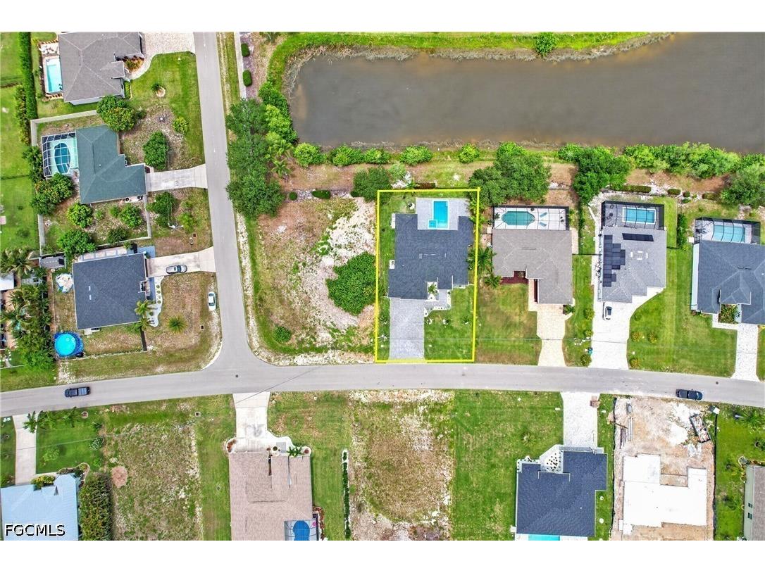 330 SW 26th Place Cape Coral FL 33991 2026024315 image49
