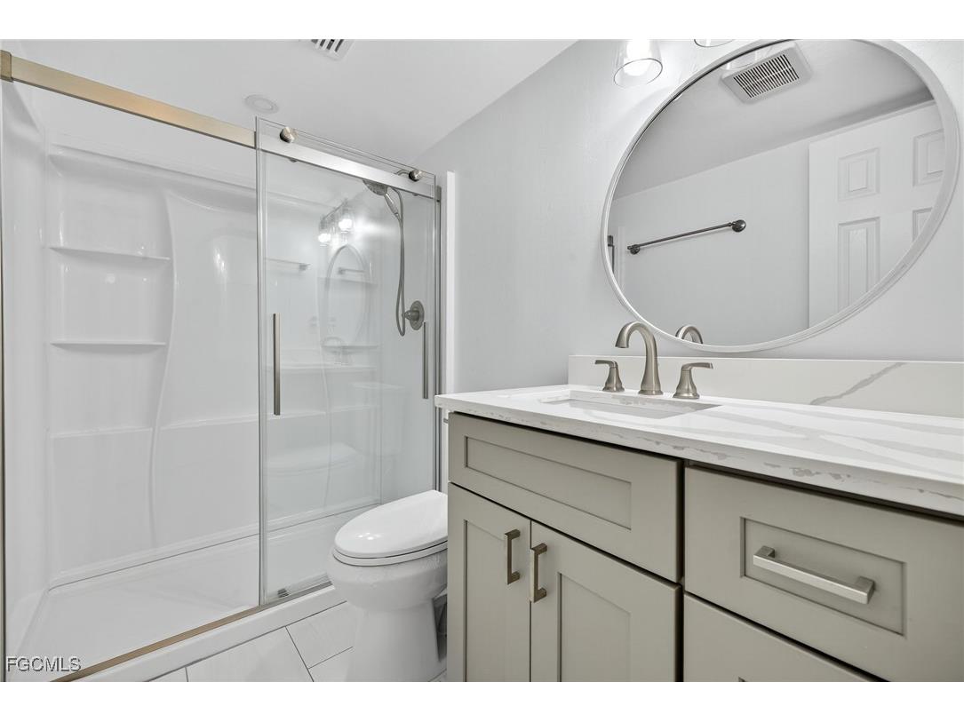 330 Tudor Drive #110 Cape Coral FL 33904 2025018548 image16