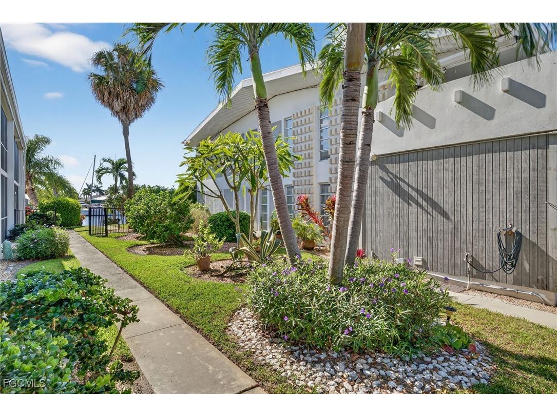 330 Tudor Drive #110 Cape Coral FL 33904 2025018548 image20