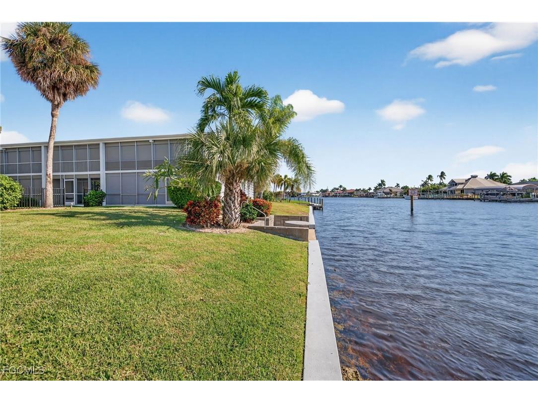 330 Tudor Drive #110 Cape Coral FL 33904 2025018548 image25