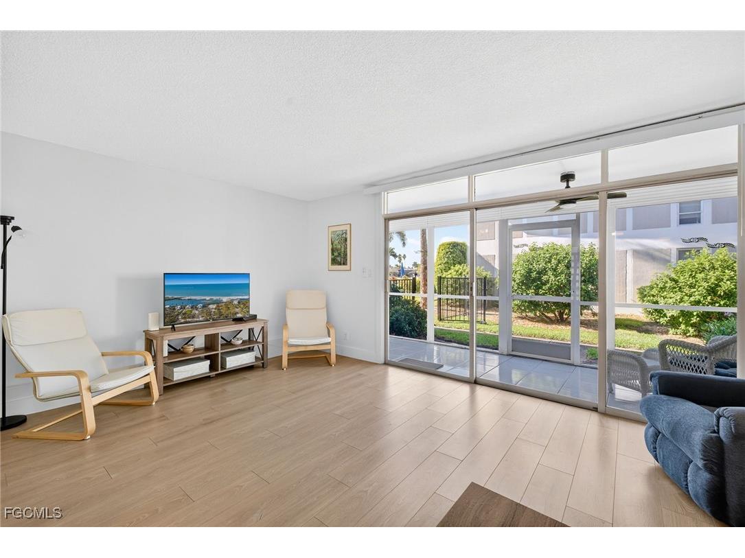 330 Tudor Drive #110 Cape Coral FL 33904 2025018548 image5