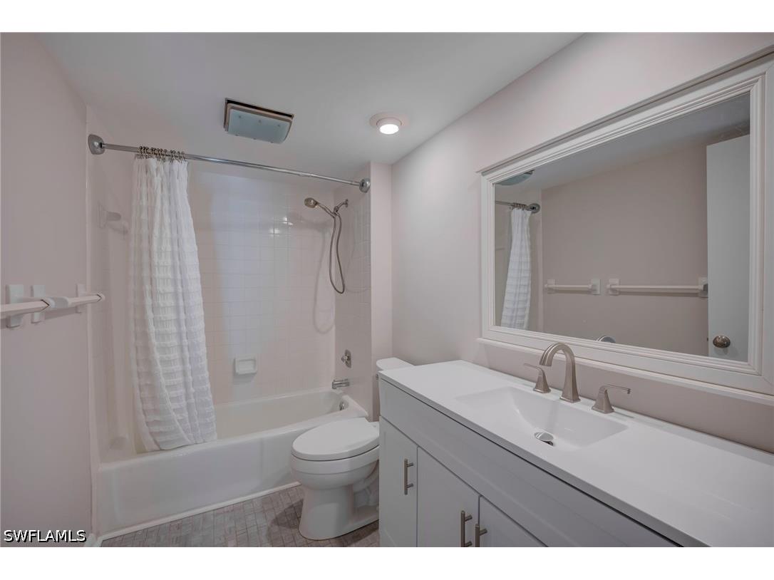 3300 Binnacle Drive #205 Naples FL 34103 226010919 image23