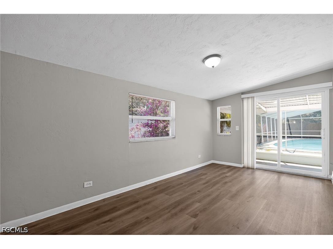 3300 Kingston Street N Saint Petersburg FL 33713 2026021200 image15